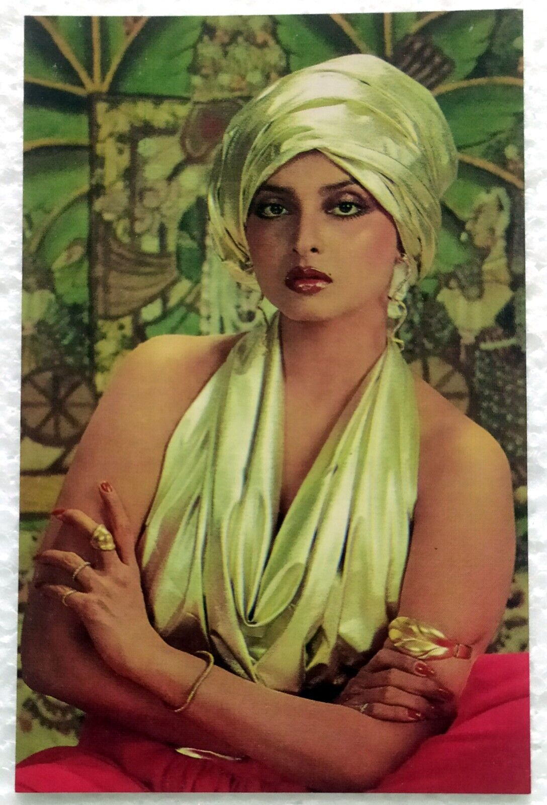 REKHA Bollywood Actor Actress Rare Postcard Post card
