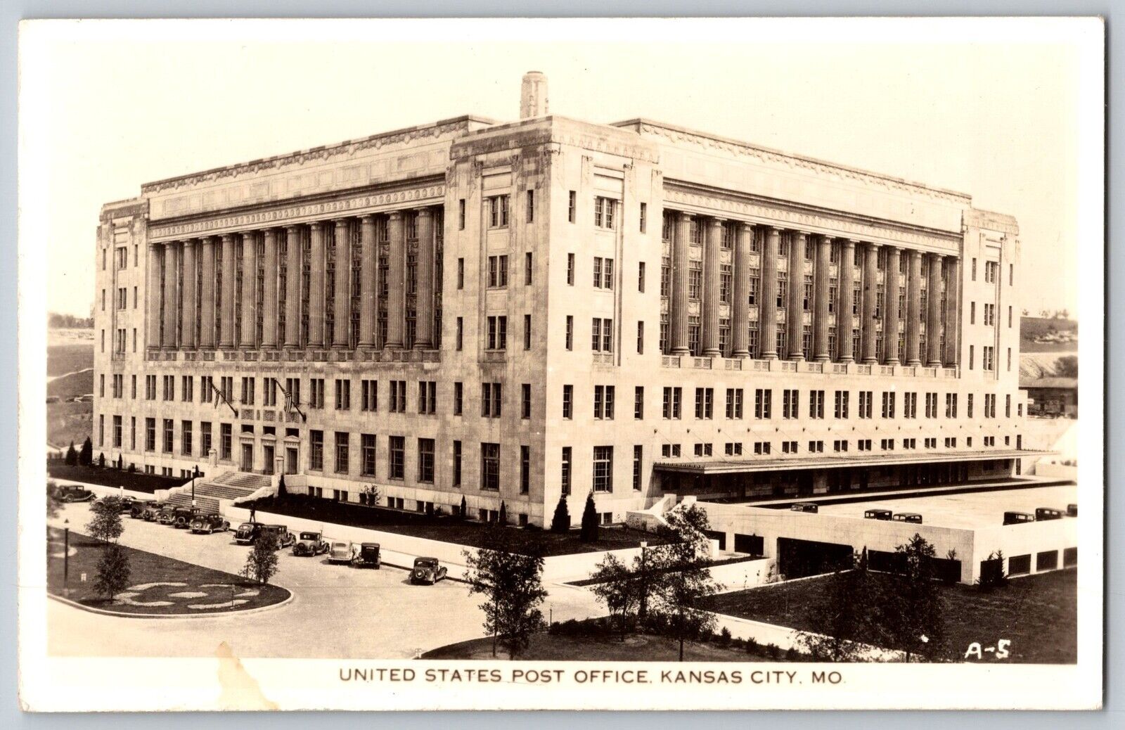 Postcard RPCC US Post Office Kansas City Missouri C6