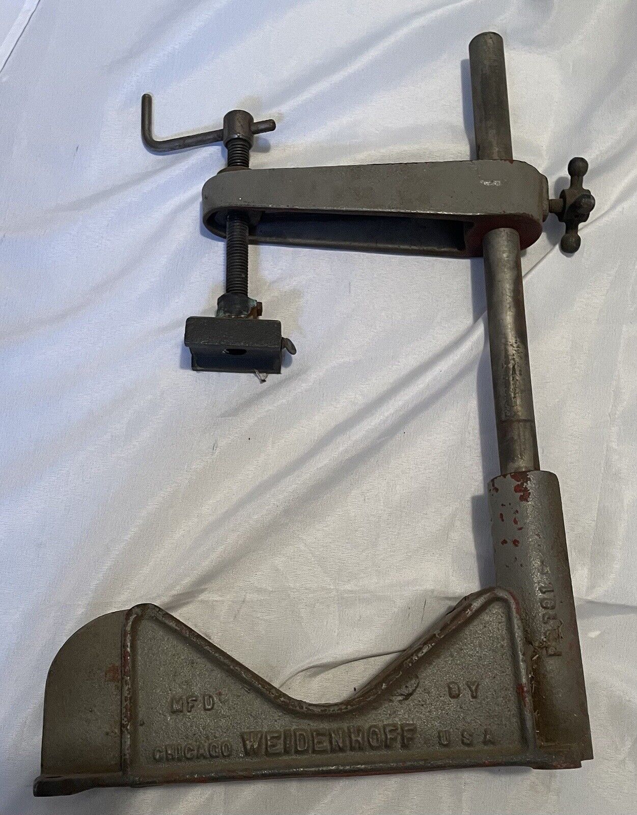 Weidenhoff Antique Vice Automotive Tool With Stand Made In USA Chicago 20” X 12”