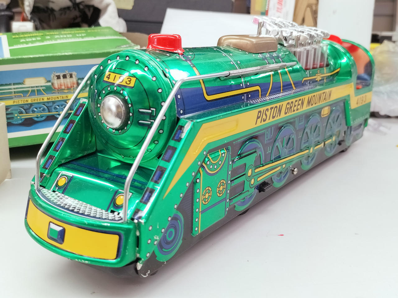 Tin locomotive Model number PGME4193 Masudaya