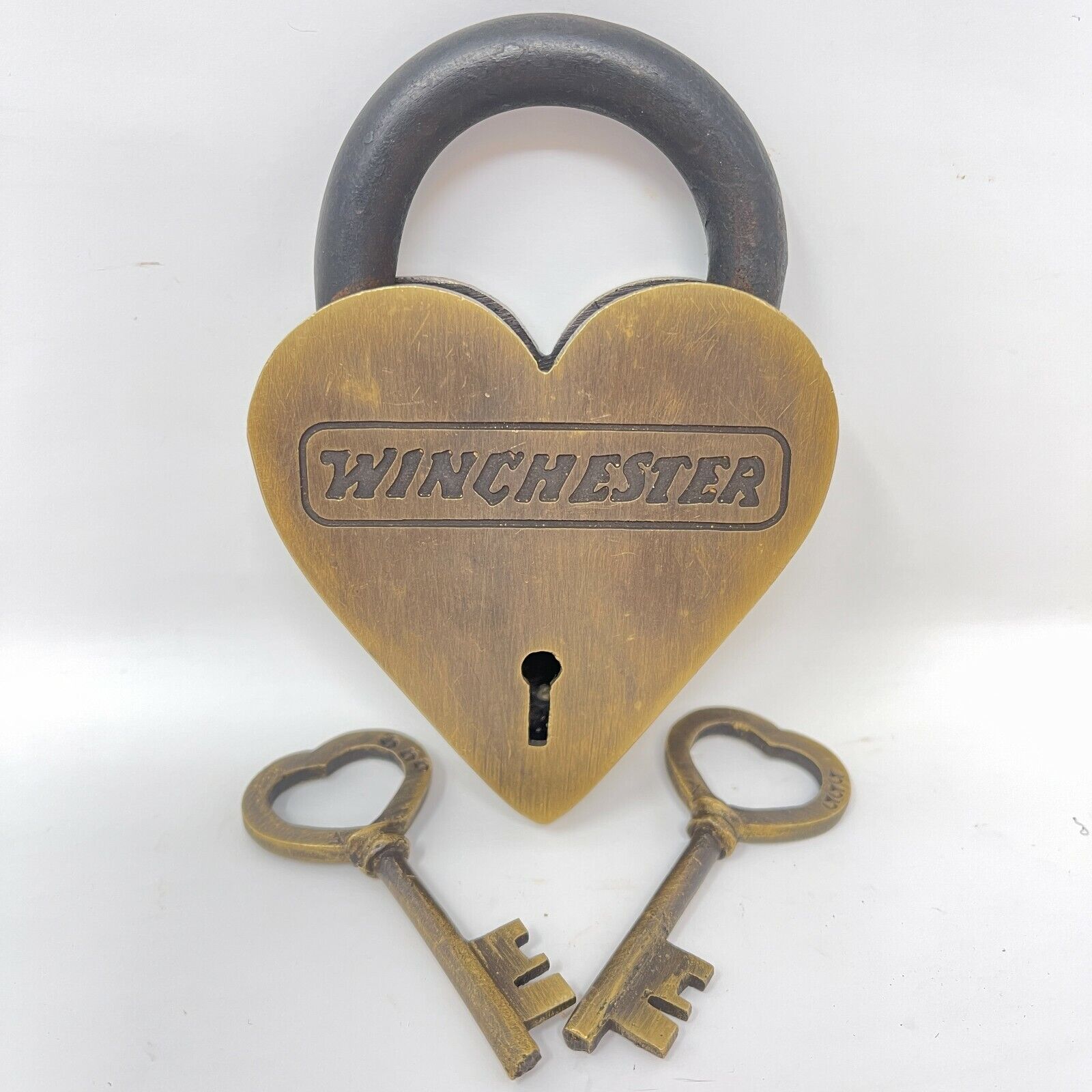 Winchester Repeating Arms Heart Shaped Brass Lock Padlock & Keys, Antique Finish