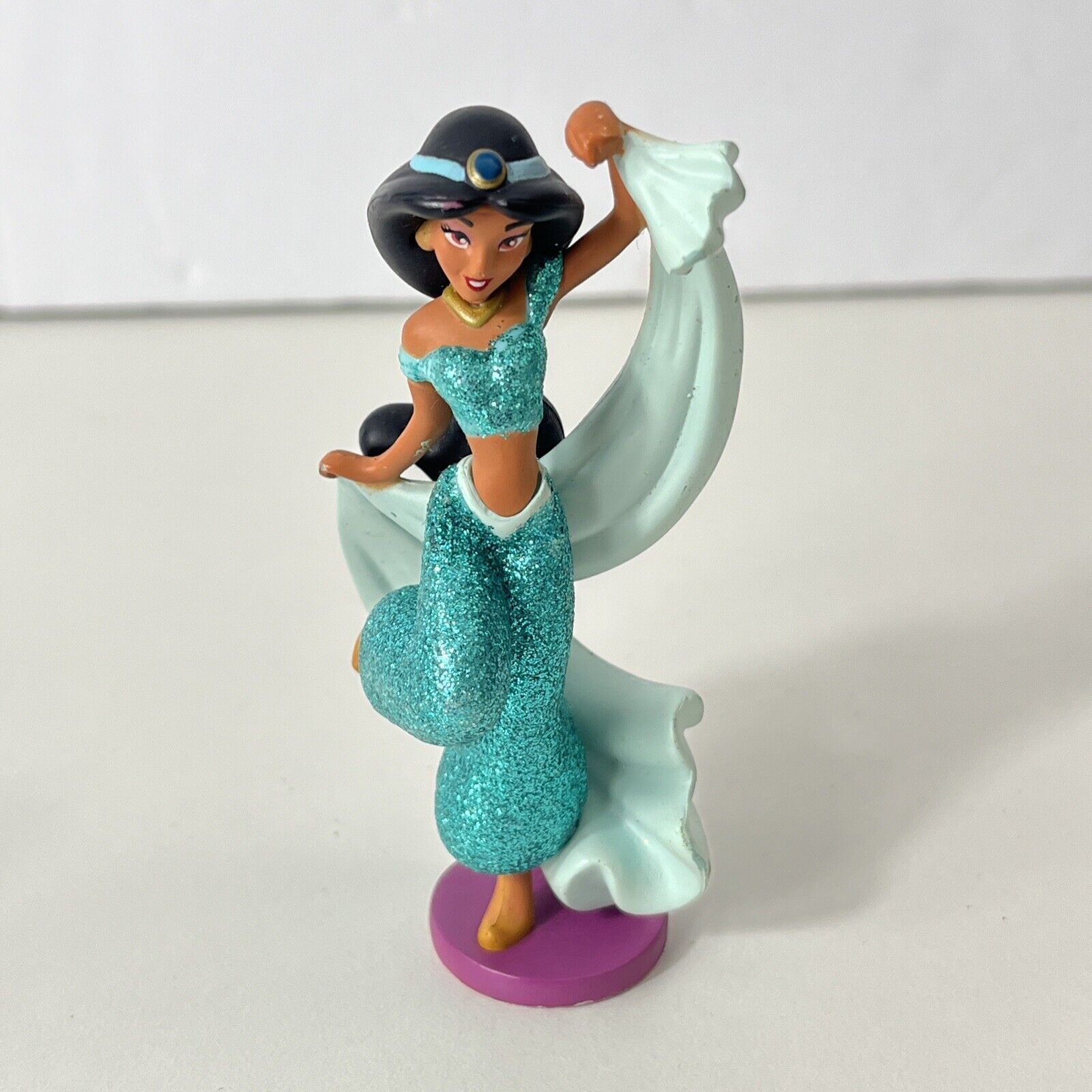Disney’s Aladdin Princess Jasmine PVC Figure Glitter Dress