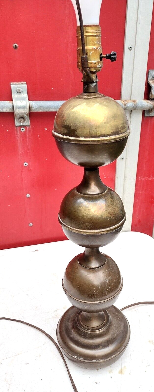 Vintage Mid Century Modern brass  Stacked Balls Table Lamp Kovacs Style