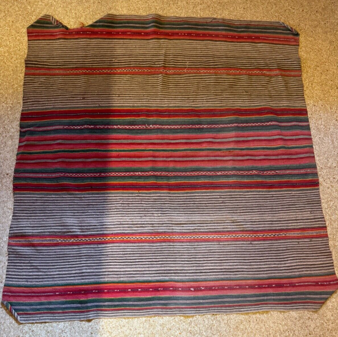 Kilim textile weave antique Bolivian ? Peruvian c 1950 48.5 in square