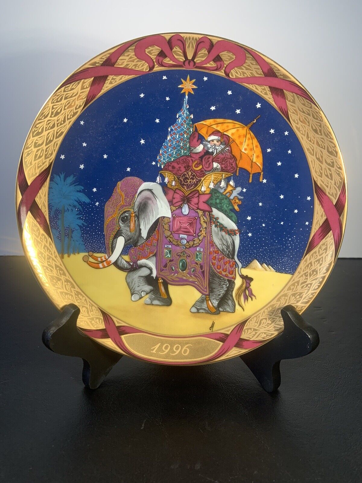 Bing & Grondahl 1996 “Santa Claus In The Orient” Christmas Porcelain Plate 8”