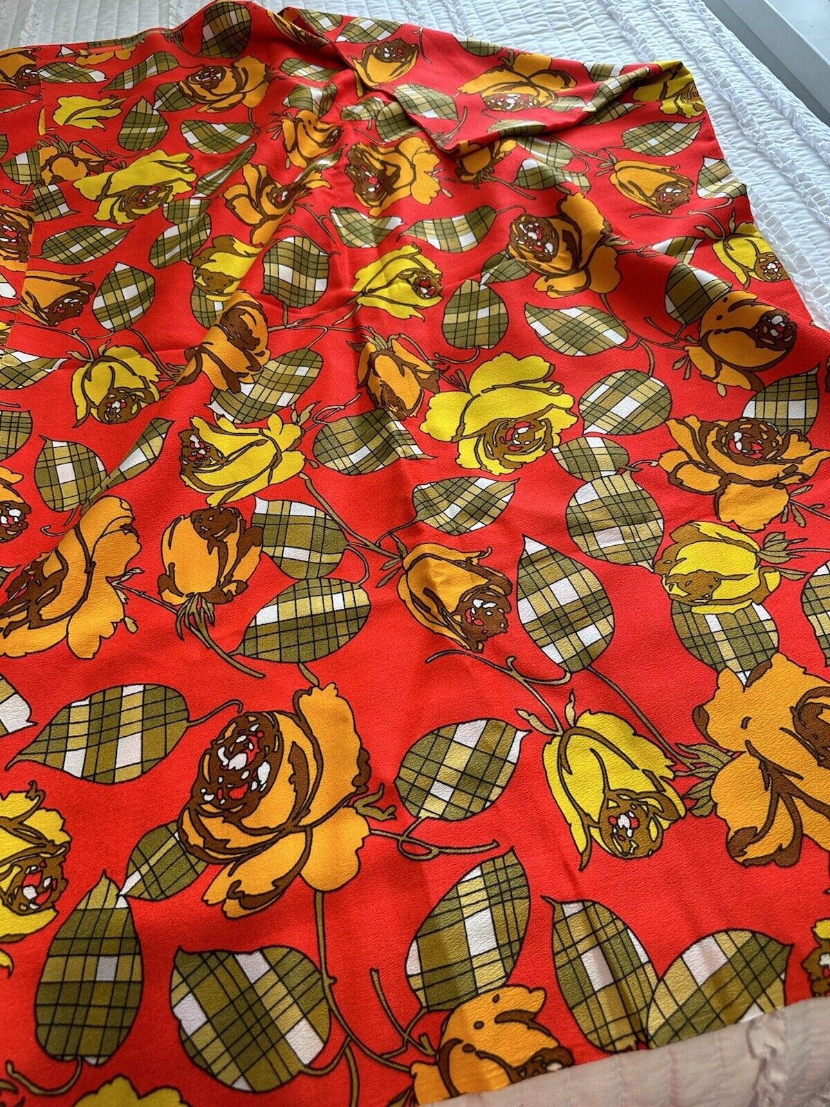 Vintage 60s 70s Mod Hippie Flower Power MCM Bold Floral Fabric 3 Yards Red Orang