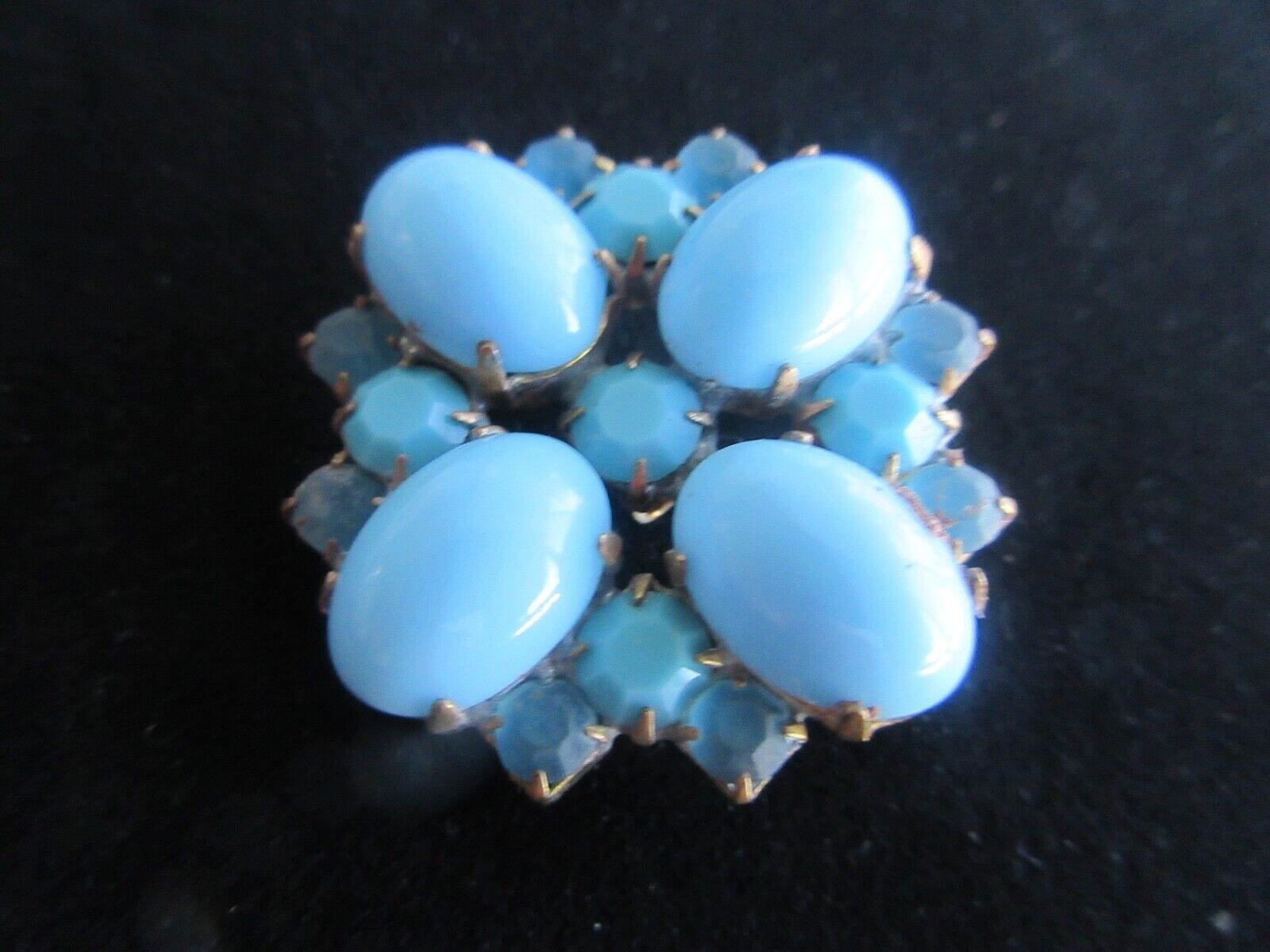 Outstanding Czech Vintage Style  Glass Rhinestone Button   Turquoise