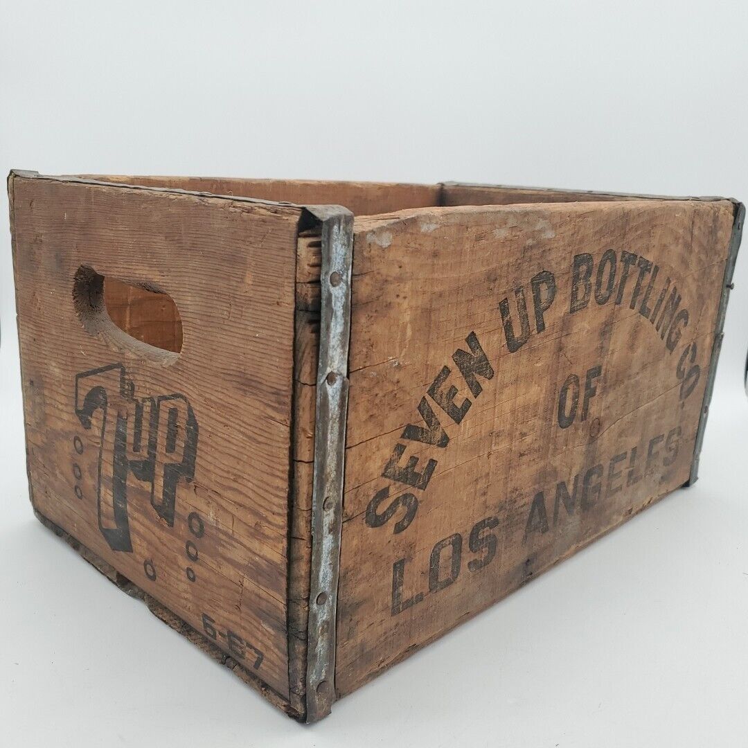 Vintage 7UP Seven UP Bottling Co Los Angeles Wooden Crate Box 1967