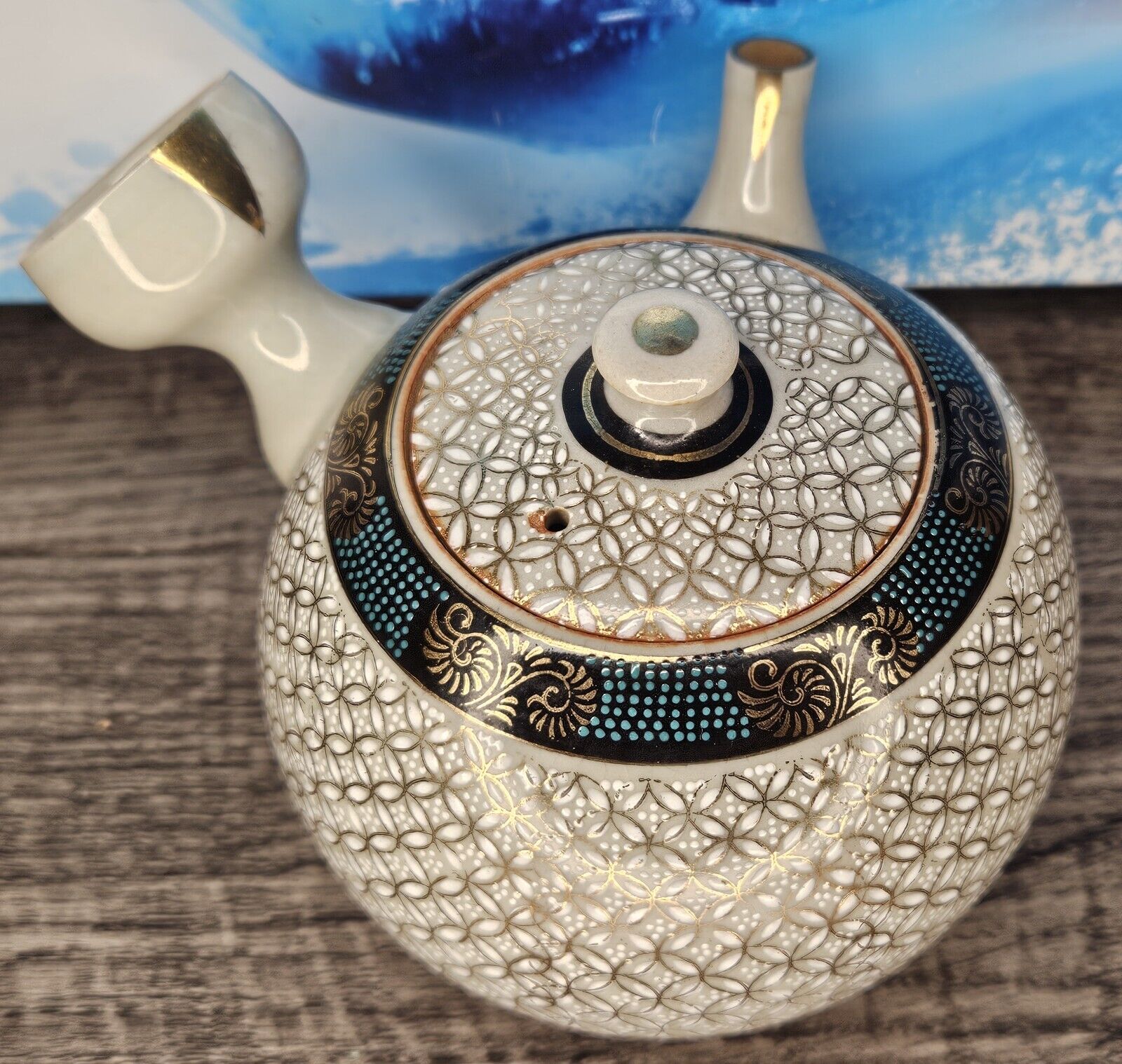 Antique Kutani Japanese Kyusu Teapot w/ Built in Ceramic Strainer Aochibu Gold