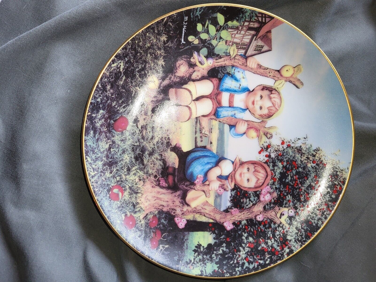 Vintage Danbury Mint MJ Hummel Apple Tree Boy and Girl Plate Little Companions