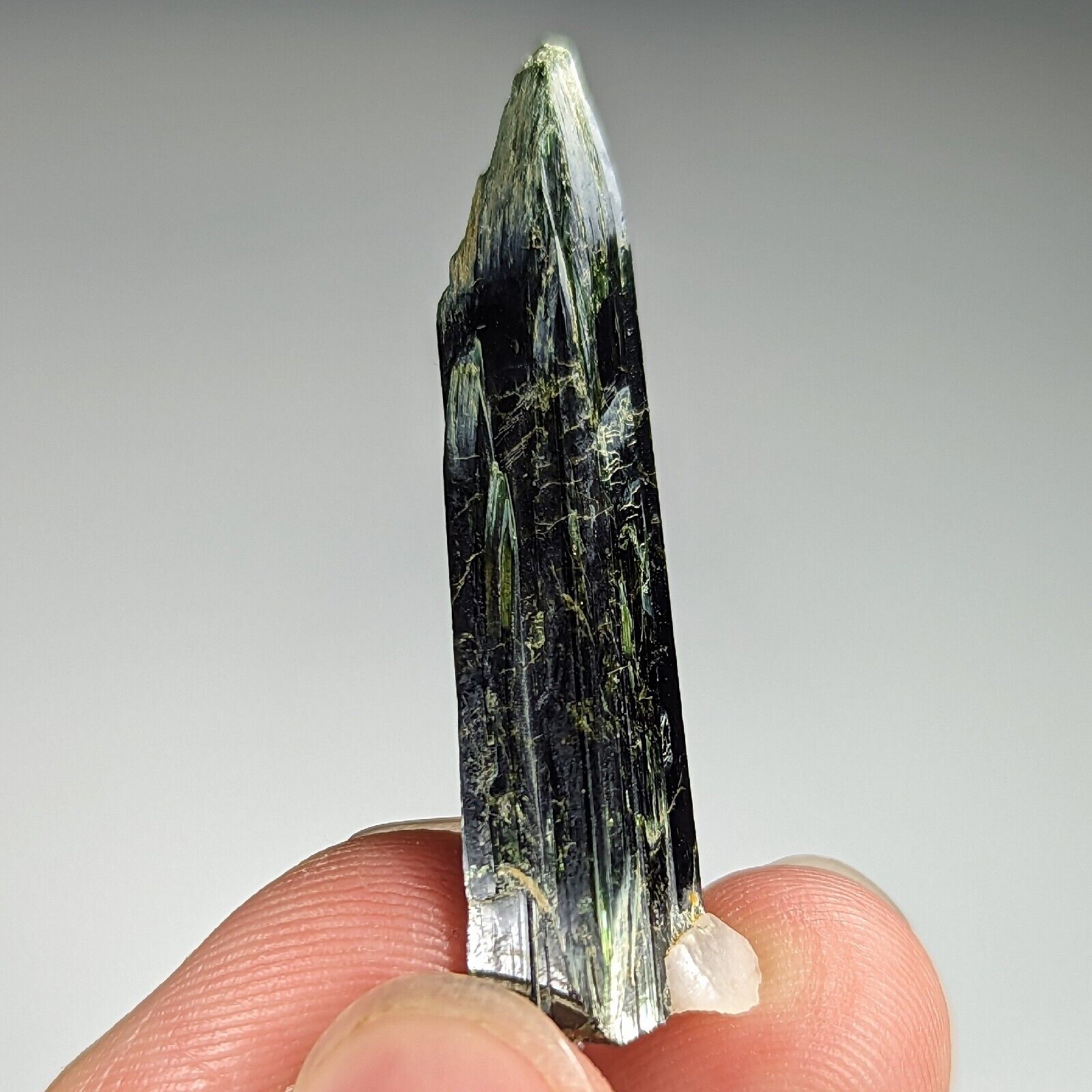 Natural Green Single Aegerine Crystal With Albite On Matrix From Pakistan, 5.6g