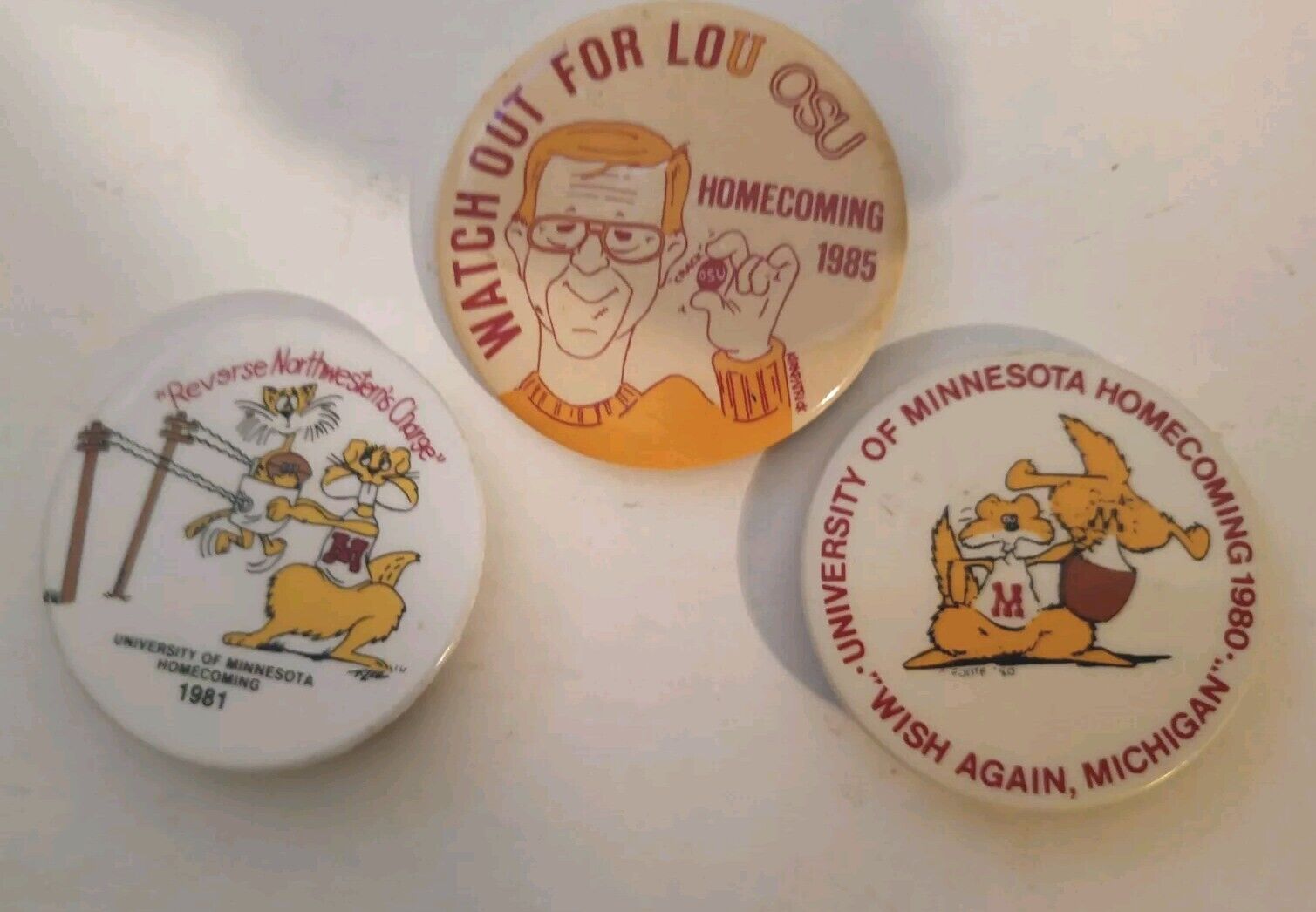 Lot 3 University Of Minnesota Homecoming Buttons 1980-81-85 Lou Holtz