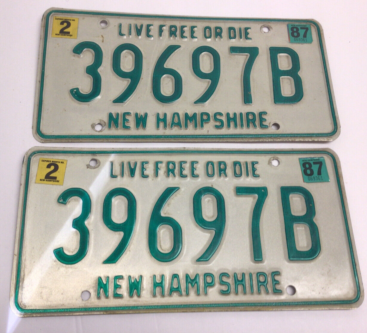 Lot 2 1980s 1987 New Hampshire NH License Plate Pair Set 39697B Live Free Or Die