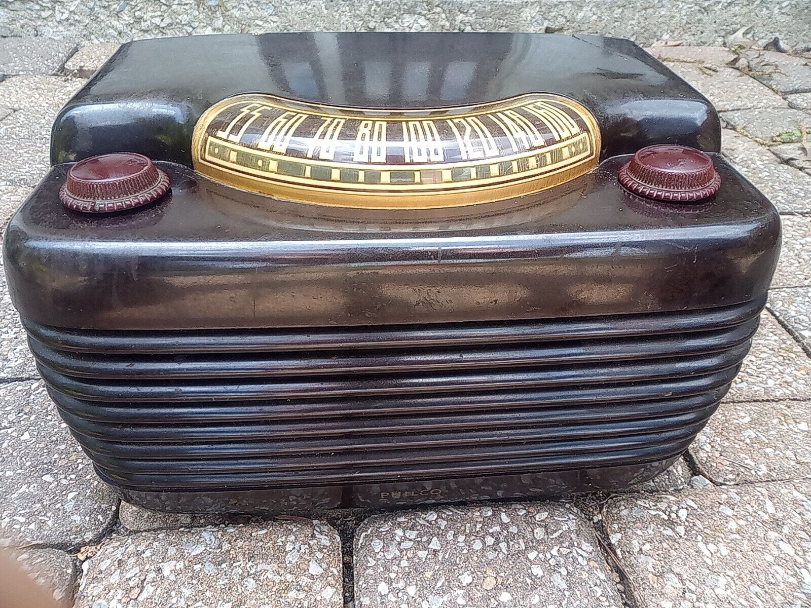 1946 Philco Hippo Brown Art Deco Bakelite 6-Tube AM Radio Model 46-420 10629B