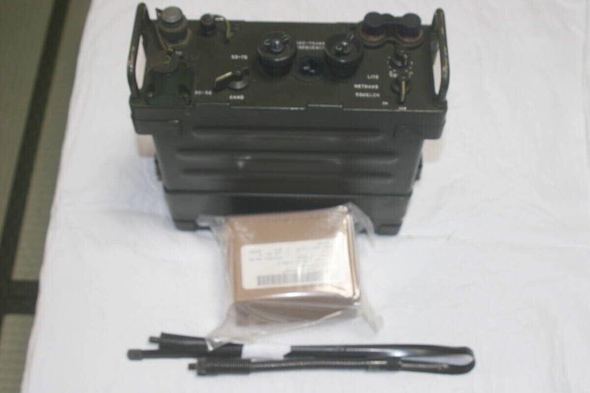 RT-841/ PRC-77 Military FM Transceiver Transmitter USA collection items limited