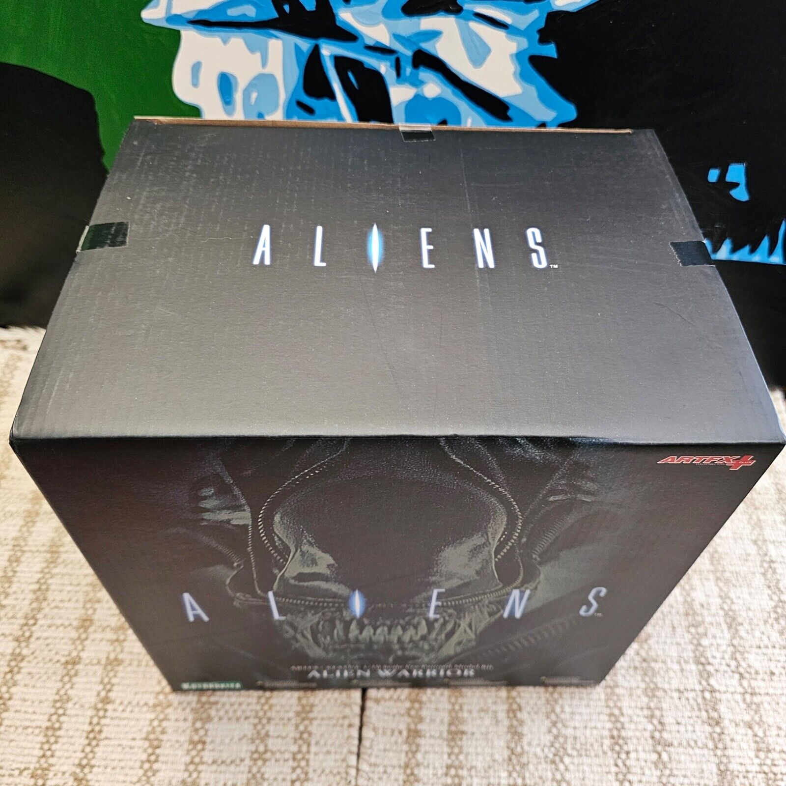 Aliens ARTFX Alien Warrior 1/10 Scale Pre-Painted Model Kit Kotobukiya Authentic