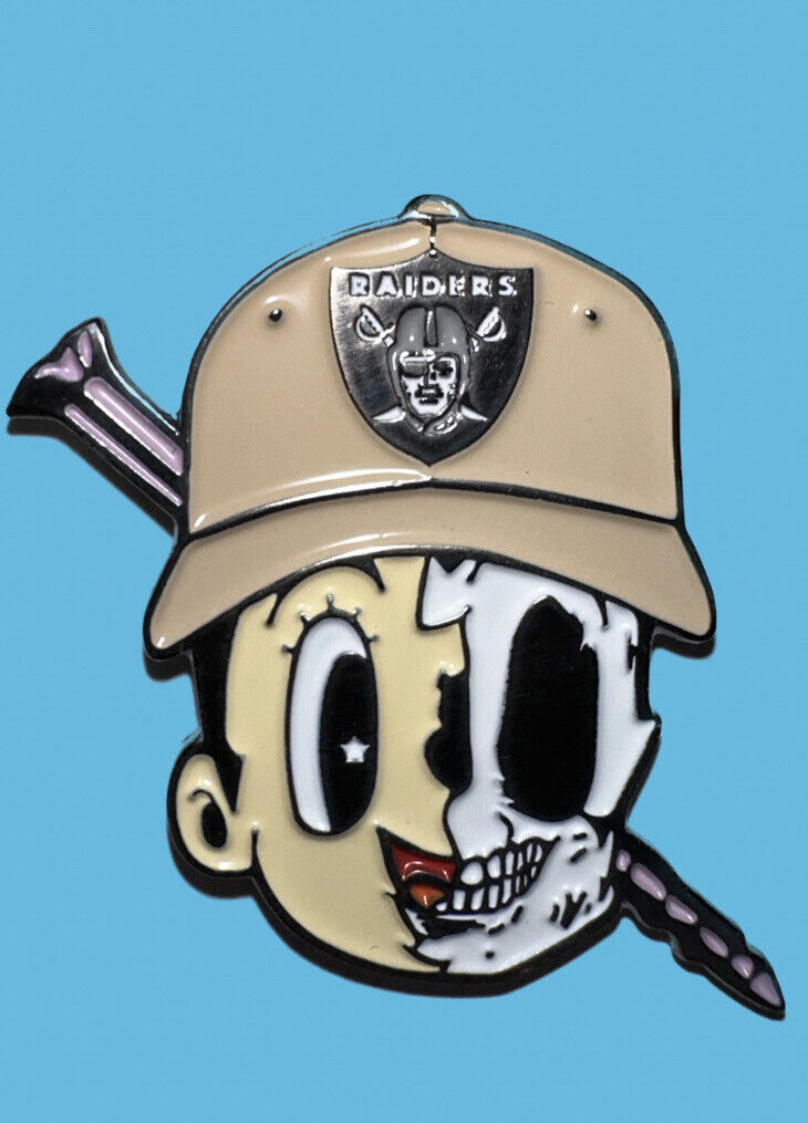 Las Vegas/ Oakland Raiders Skull Boy Hat Pin