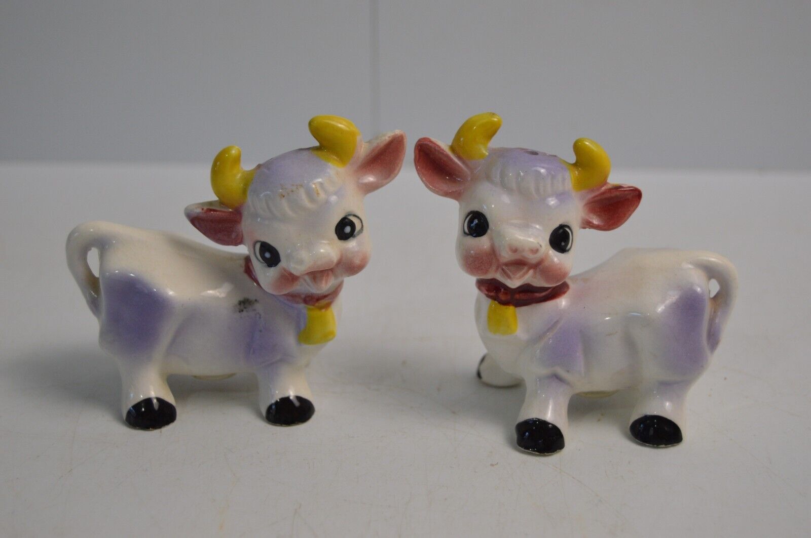 Vintage Salt and Pepper Shakers Anthropomorphic Cows Elsie Yellow Horns Japan