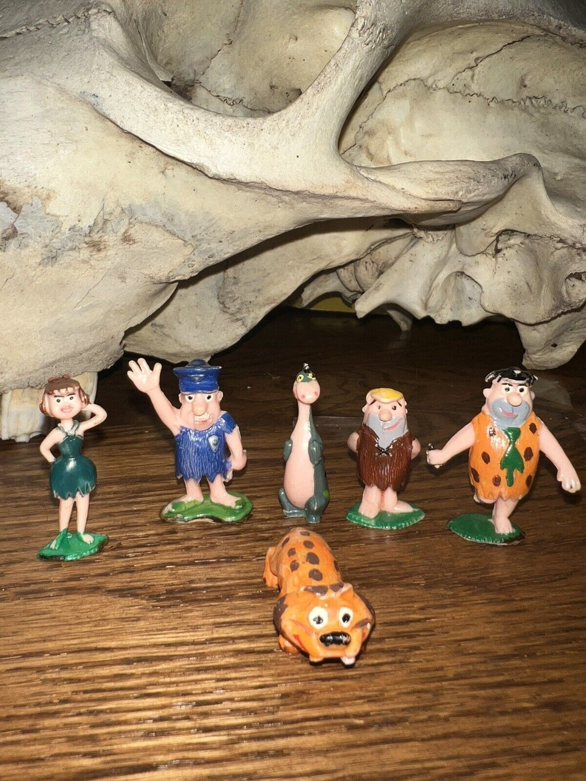 Vintage 1961 Marx Tinykins Hanna Barbera Miniatures Flintstones  Hand Painted