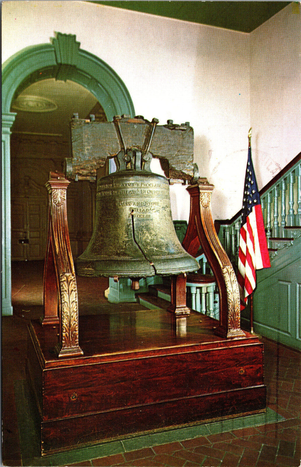 Postcard The Liberty Bell Independence Hall Philadelphia  PA.