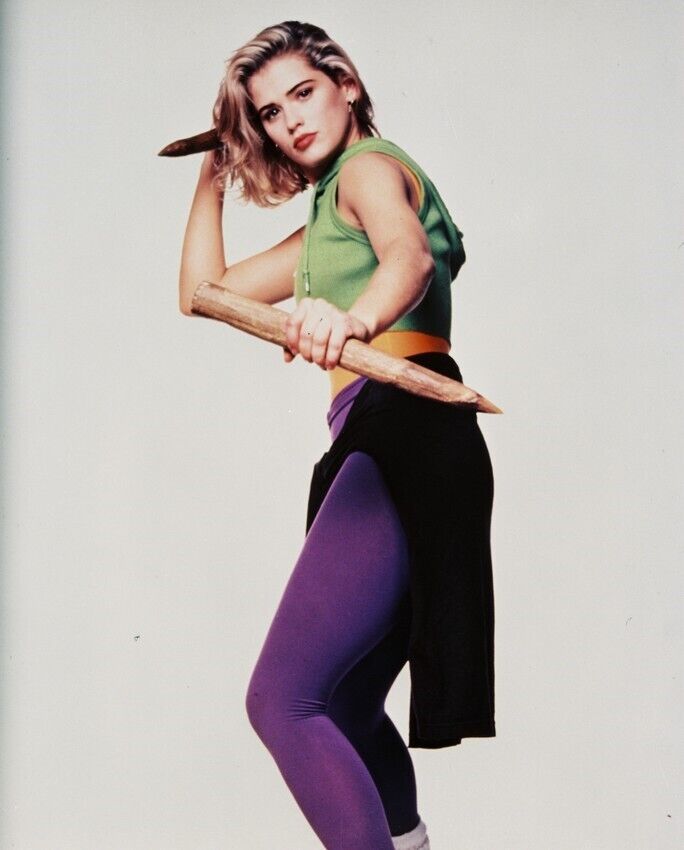 Kristy Swanson In Buffy The Vampire Slayer 8x10 inch photo