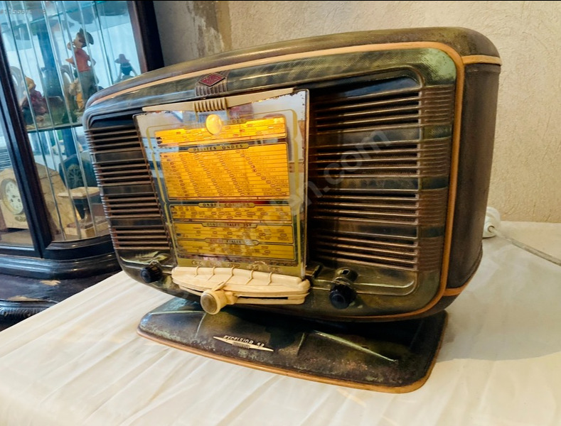 SNR Excelsior 55 radio 1955 Vintage French Beautiful piece of history