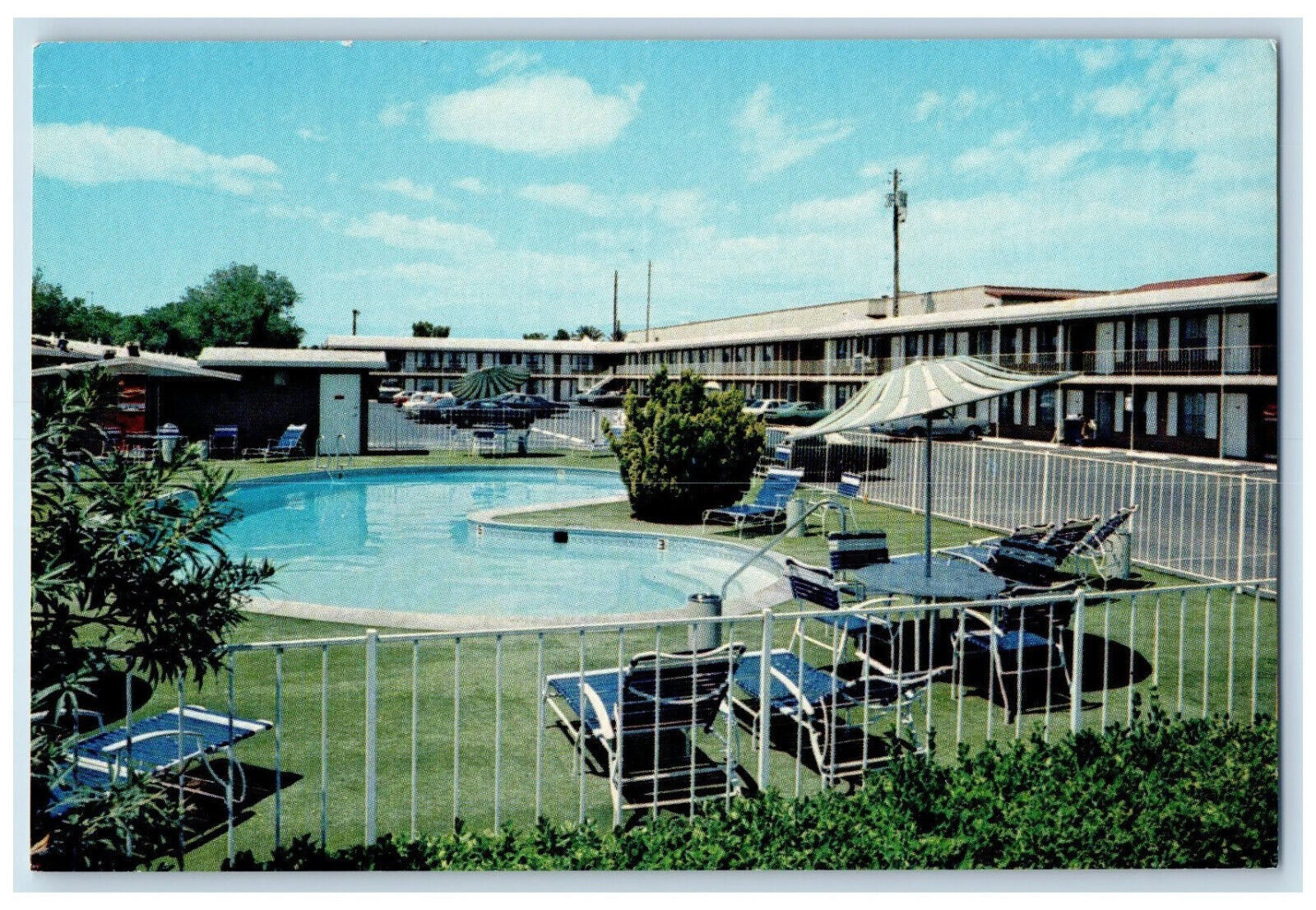 c1960\'s Rodeway Inn Las Vegas Boulevard Las Vegas Nevada NV Pool Postcard