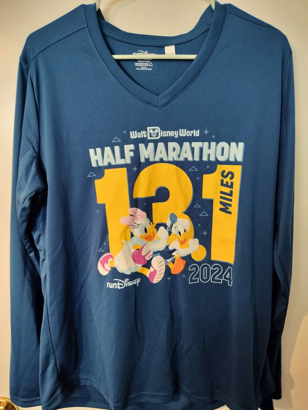 Disney World Run Disney Marathon 2024 Women's & Men's T-Shirt Size XS-2XL NEW