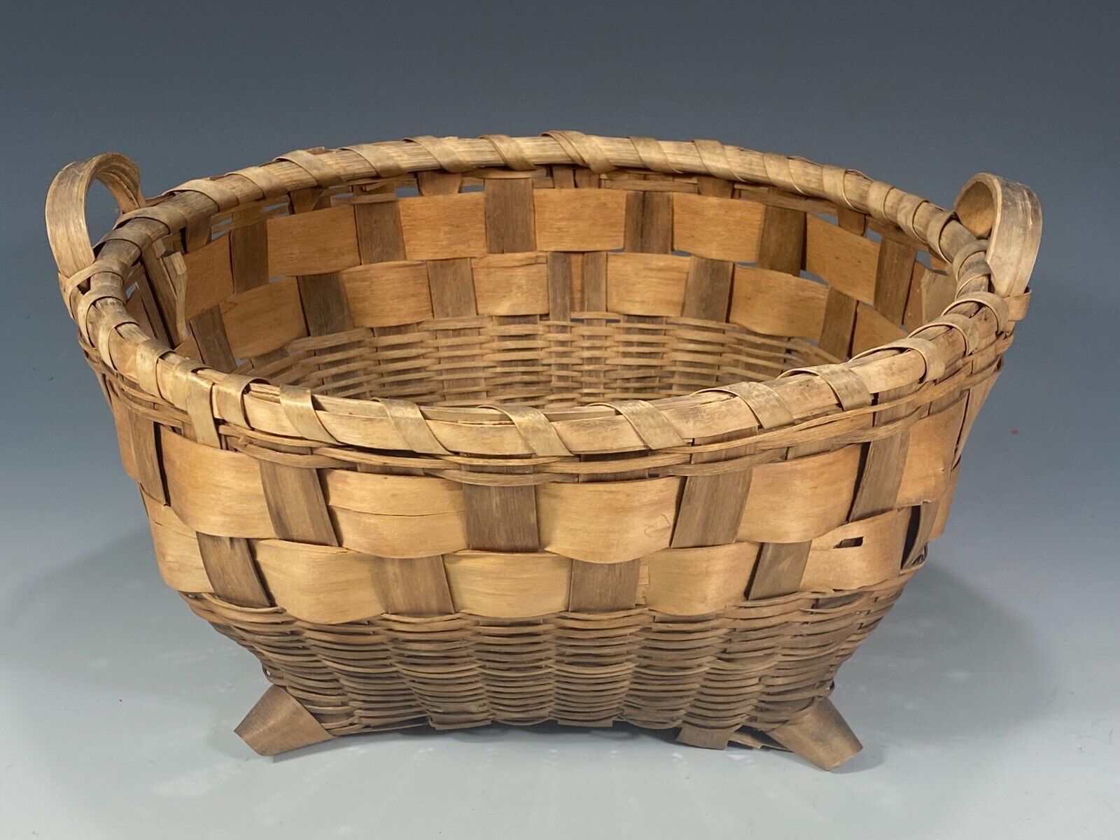 Fine Rare American North East Footed & Handled Woven Basket ca 19-20th century