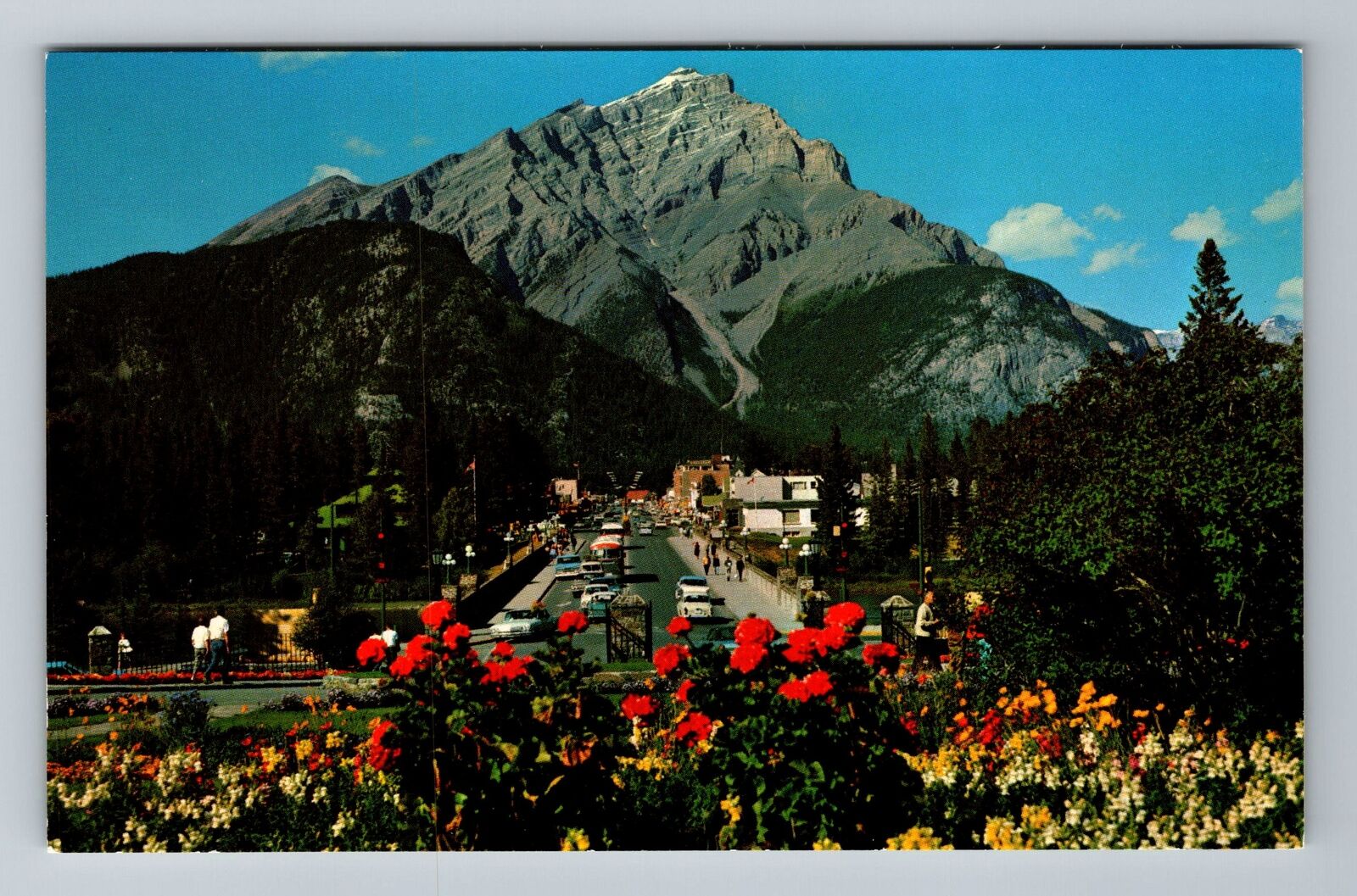 Banff-Alberta, Banff Main St, Cascade Mountain, Vintage Postcard