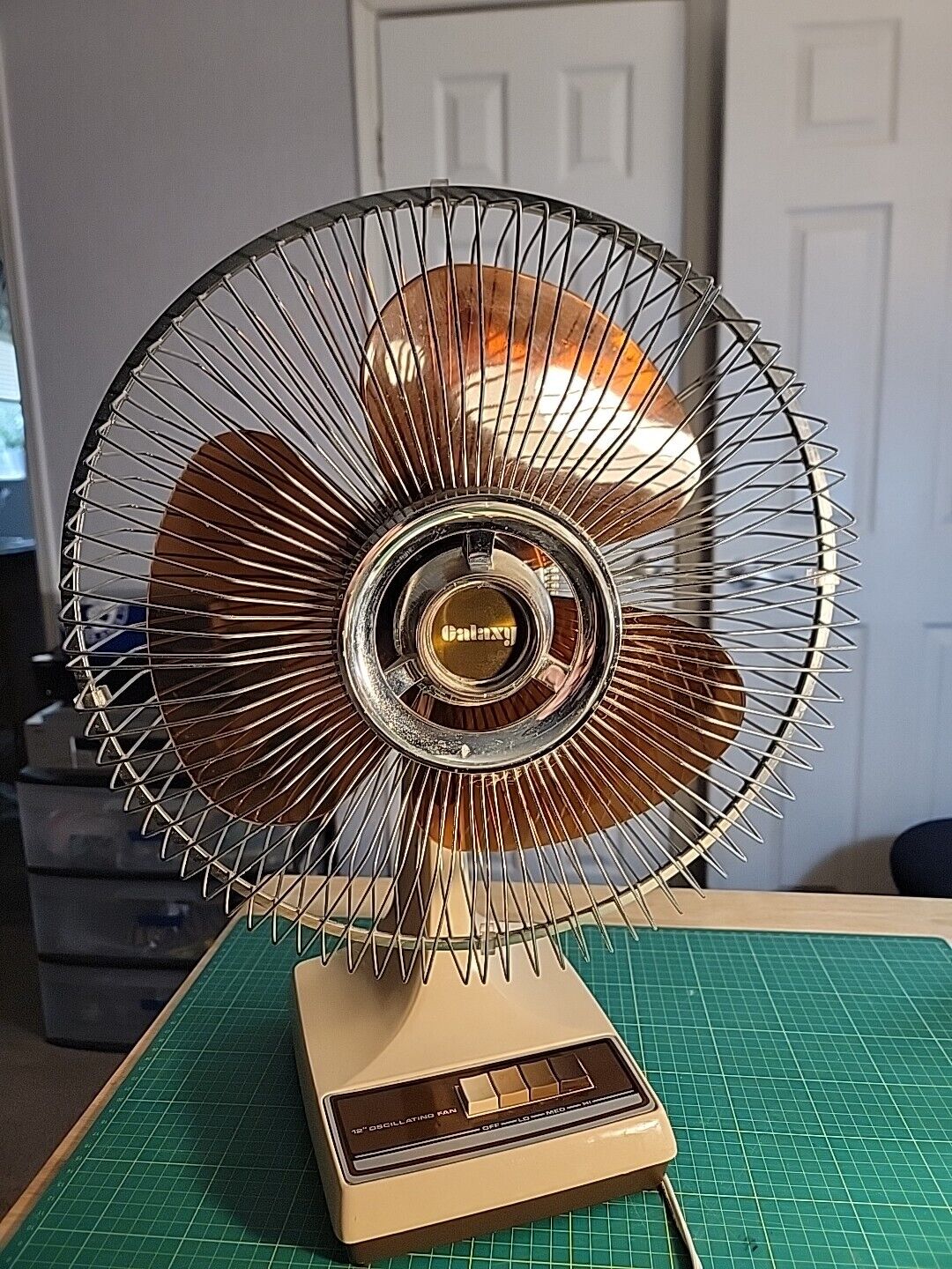 Vintage Galaxy 12” - Oscillating Electric Fan 80s Amber Acrylic 3 Blades 3 Speed