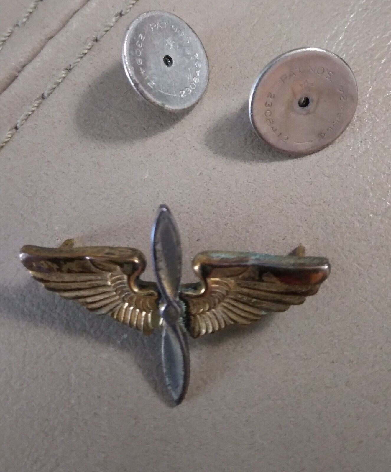 VTG WW2 USA Army Propeller Wing Flight Hat Pin  Infantry Collar Insignia Pin