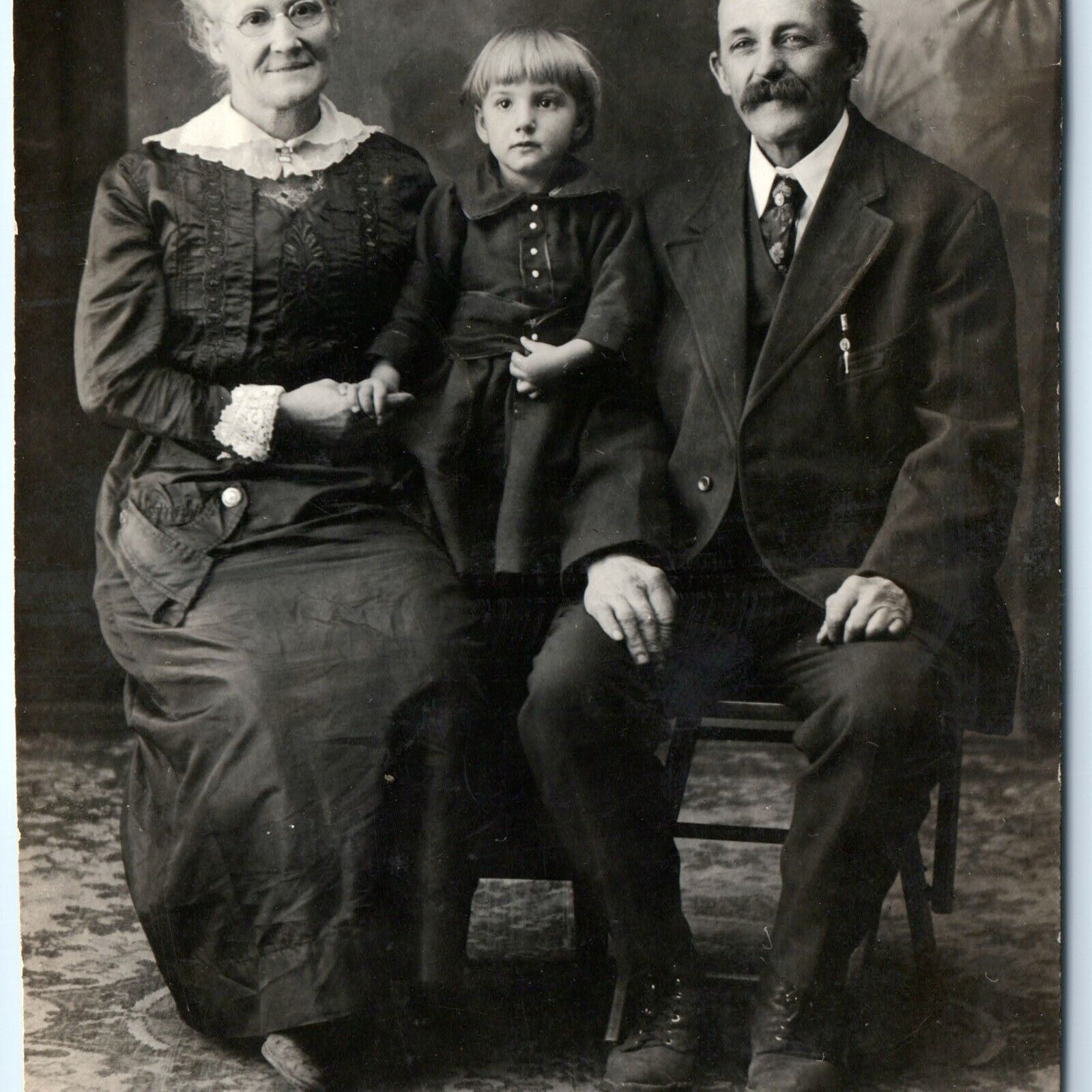 ID'd c1910s Happy Family RPPC Little Boy Real Photo PC Fred Lillie Loomis A123