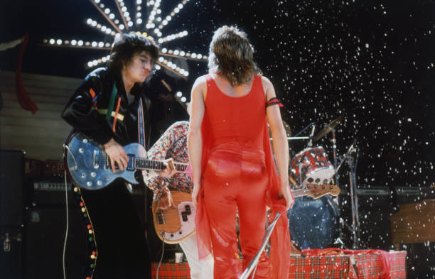 British rock stars Ron Wood & Rod Stewart stage during a conce- 1974 Old Photo