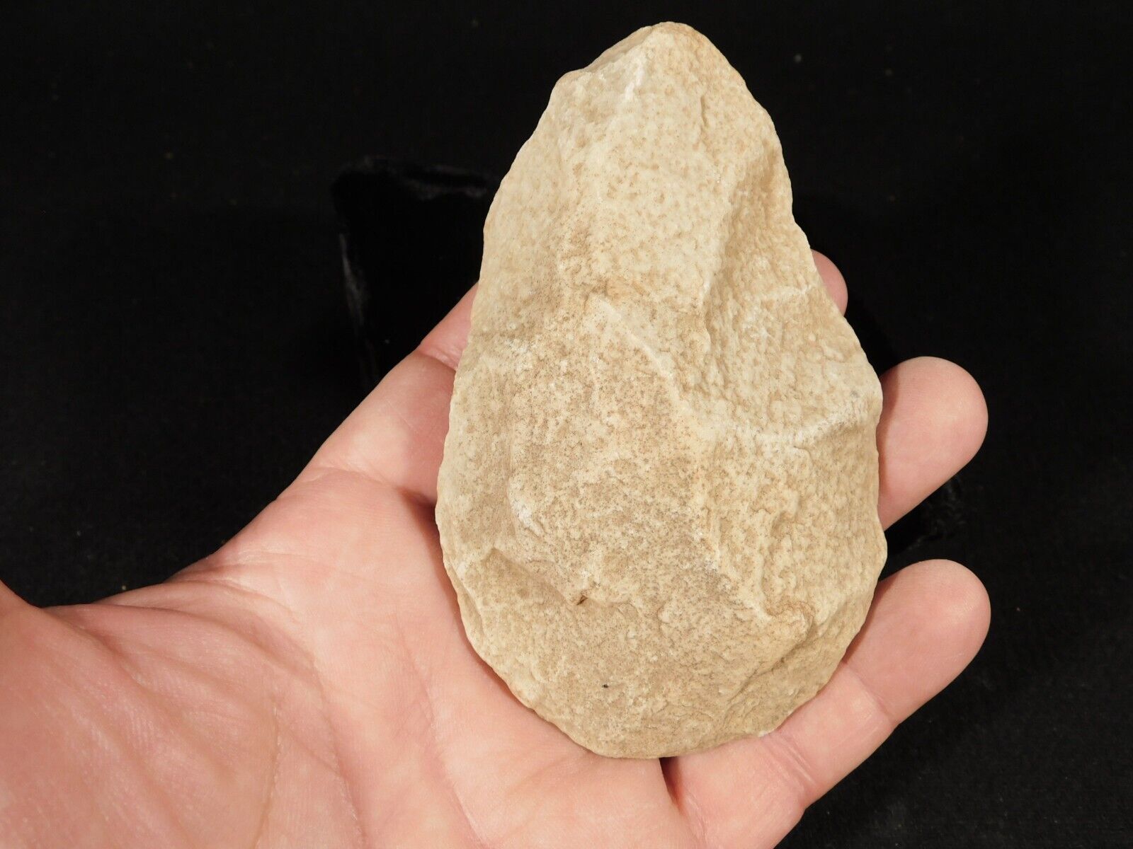 One Million Year Old Early Stone Age ACHEULEAN HandAxe Mali 264gr
