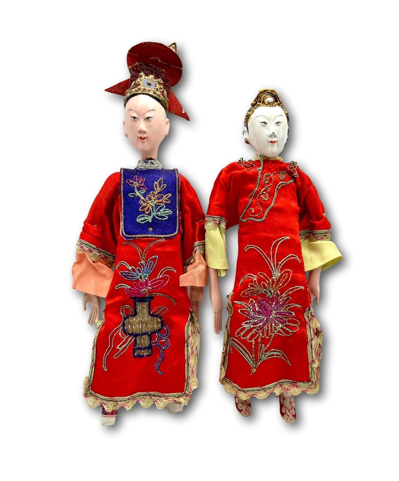 ANTIQUE PAIR OF CHINESE OPERA DOLLS ELABORATE SILK EMBROIDERED DRESS