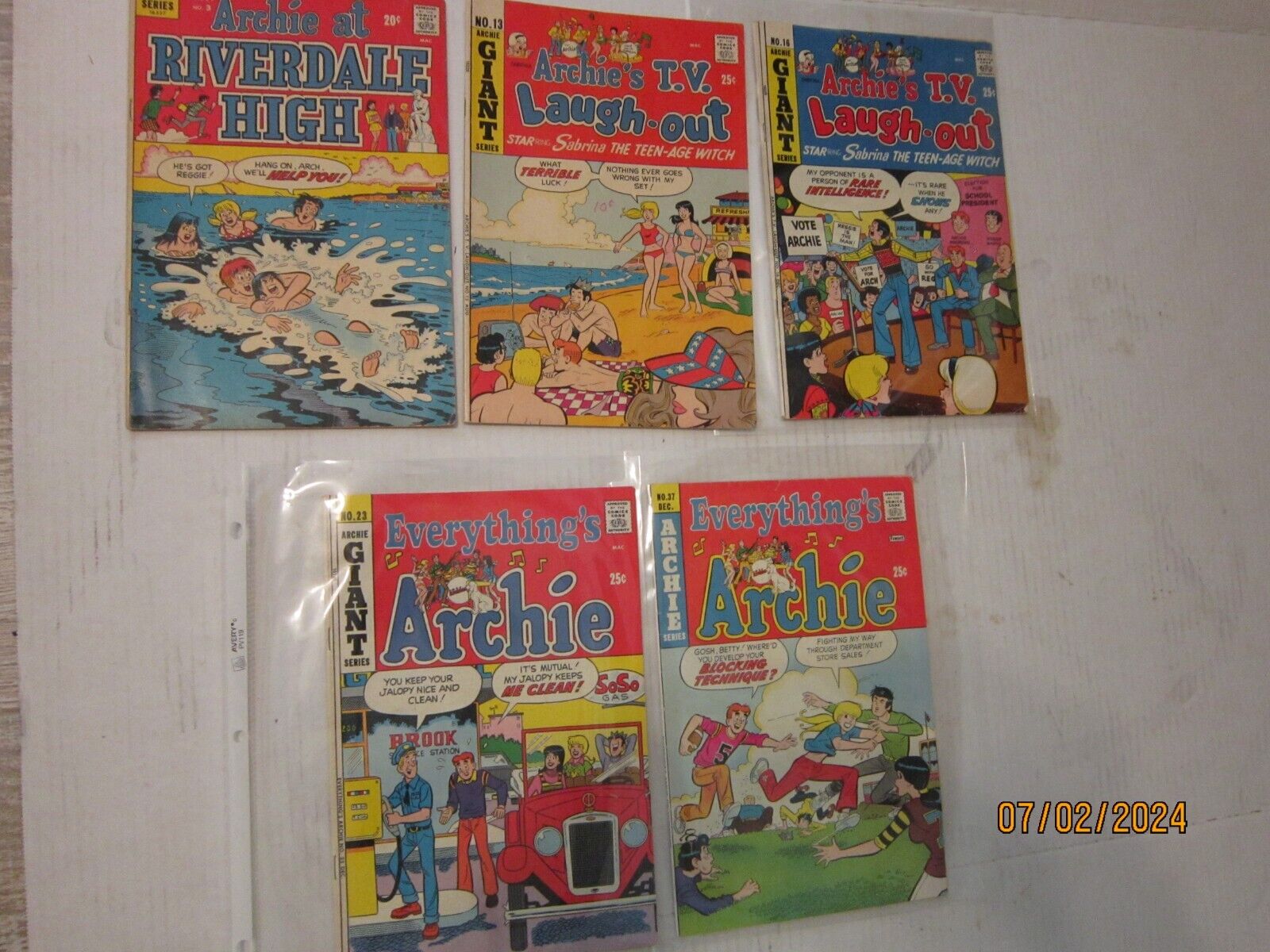 Archie at Riverdale High #3 and4 Vintage Archie’s TV Laugh-Out Comic Books