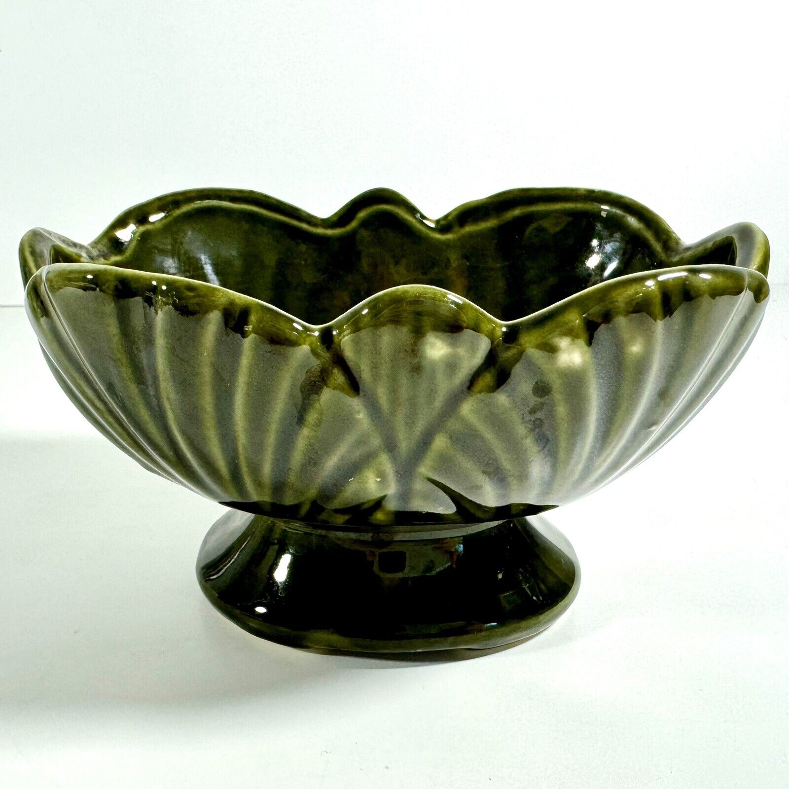 Vintage Mid Century USA Pottery Drip Glaze Green Shell Leaf Pedestal Planter 6”