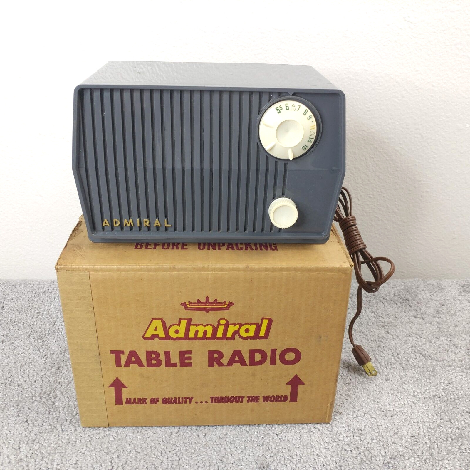 Admiral 4L20A Tube Radio Vintage AM Tabletop Mini Gray MCM In Original Box Works