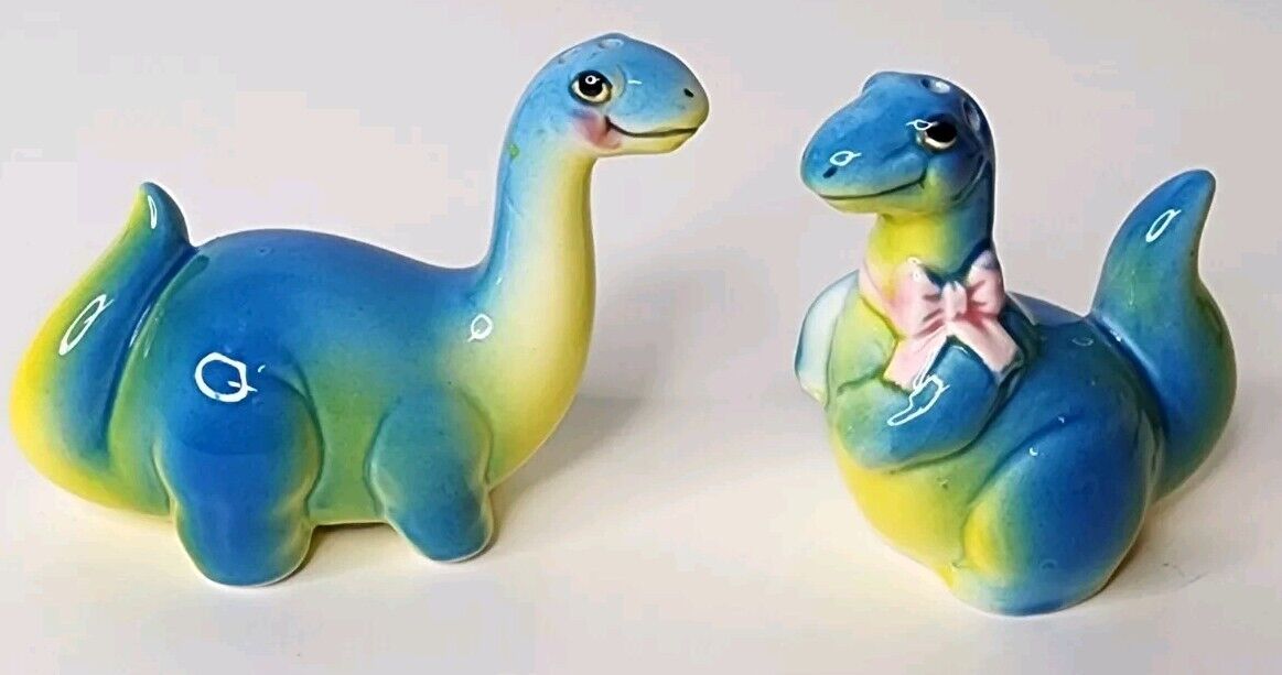 Cute Happy, Vintage Dinosaurs Salt and Pepper Shakers Made In Korea, Blue/Yellow