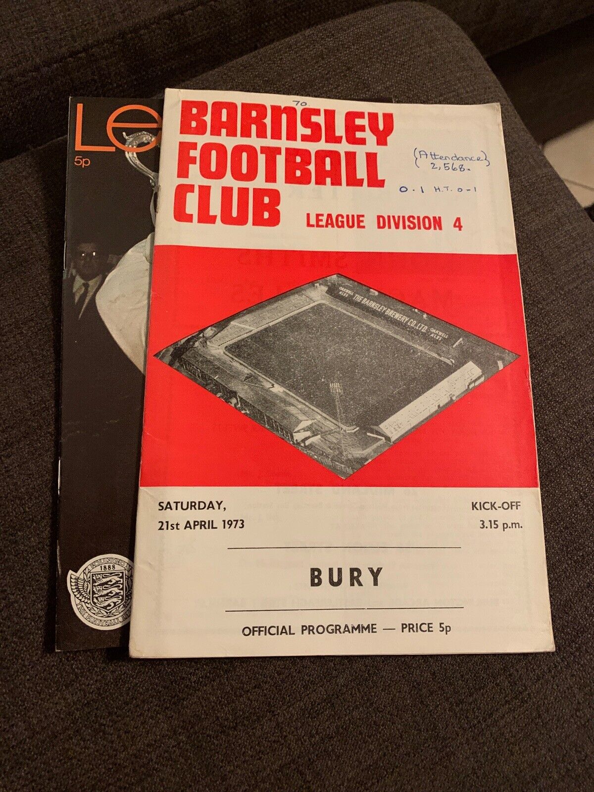 1973 Barnsley V Bury Football/Soccer Programme