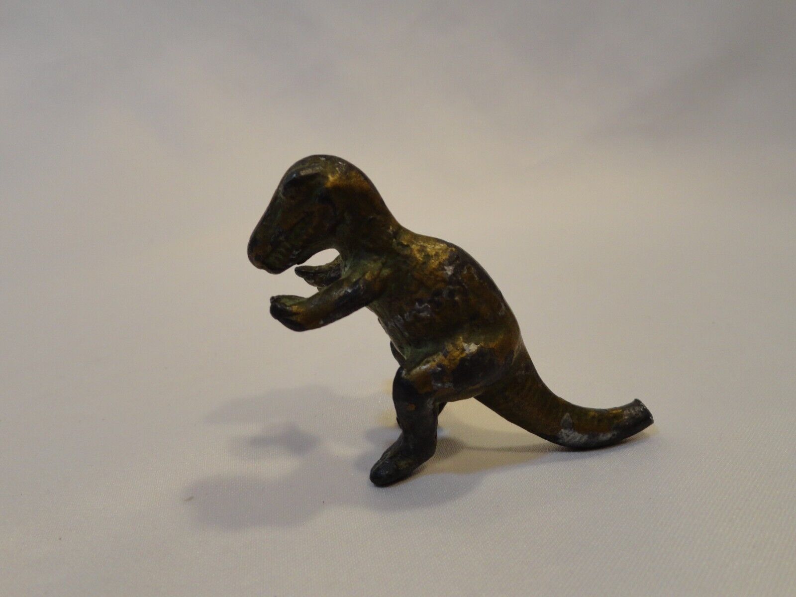 Vintage SRG Metal Tyrannosaurus T Rex Prehistoric Dinosaur Toy Figurine 47 As Is