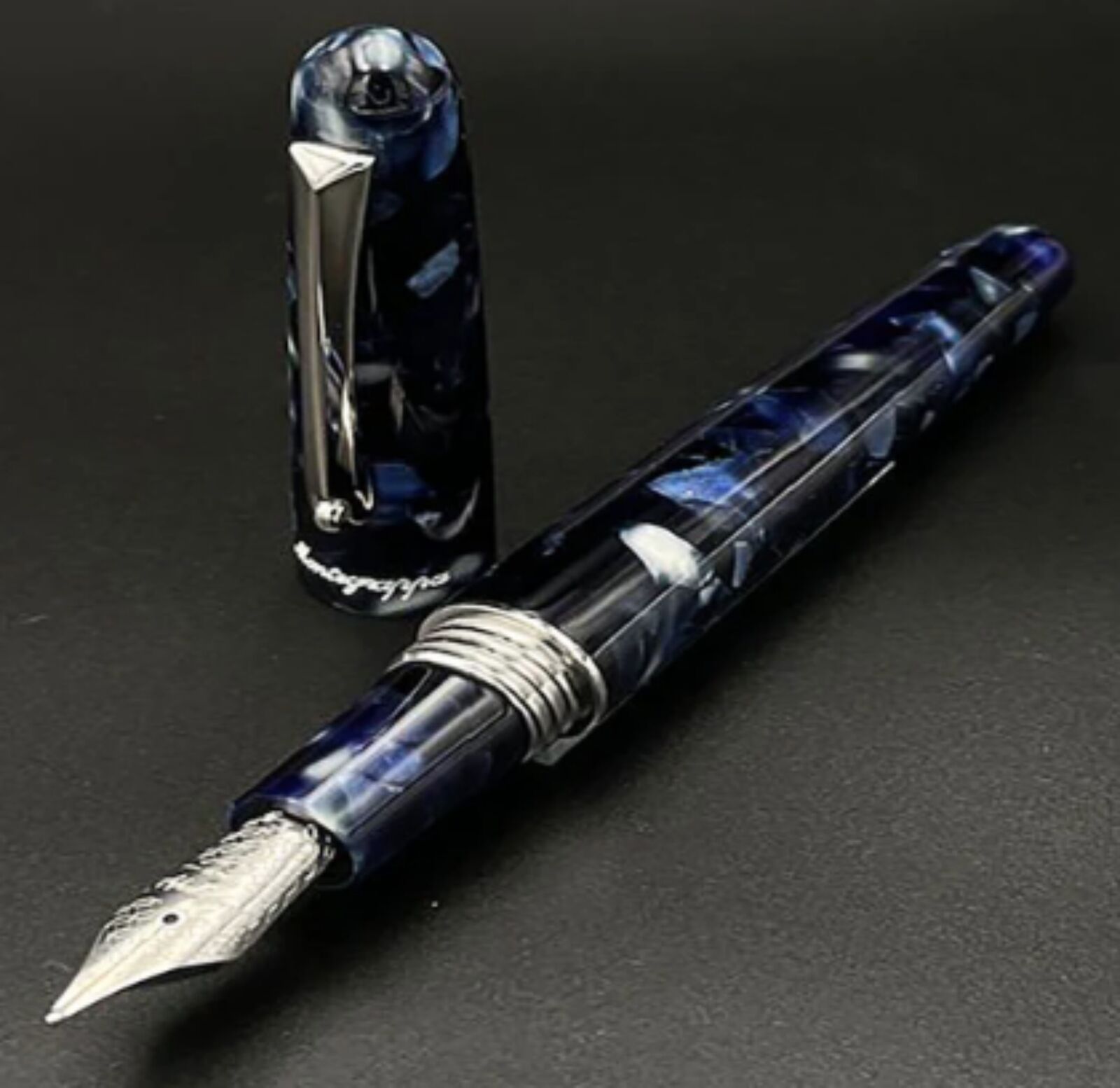 Montegrappa Elmo 01 Fountain Pen in Stonewash Blue Limited Edition - Broad - NEW