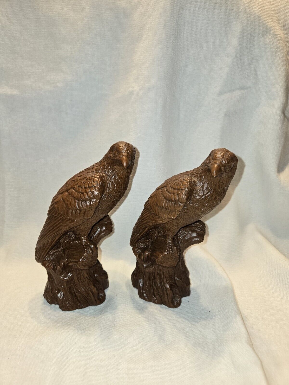 RARE RED MILL MFG Pair of Eagle Figurine\'s Pecan Shell Handcrafted USA 6.5\