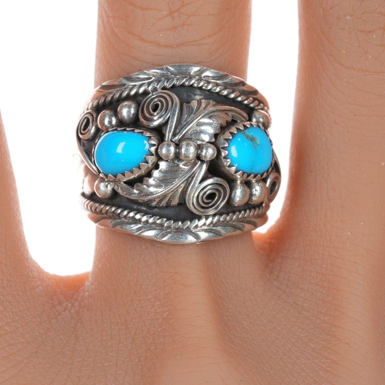 sz11.5 Vintage Navajo silver and turquoise ring