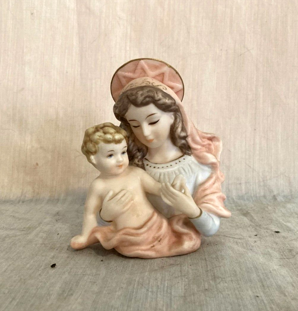 Vintage Virgin Mary Madonna Baby Jesus 4.5