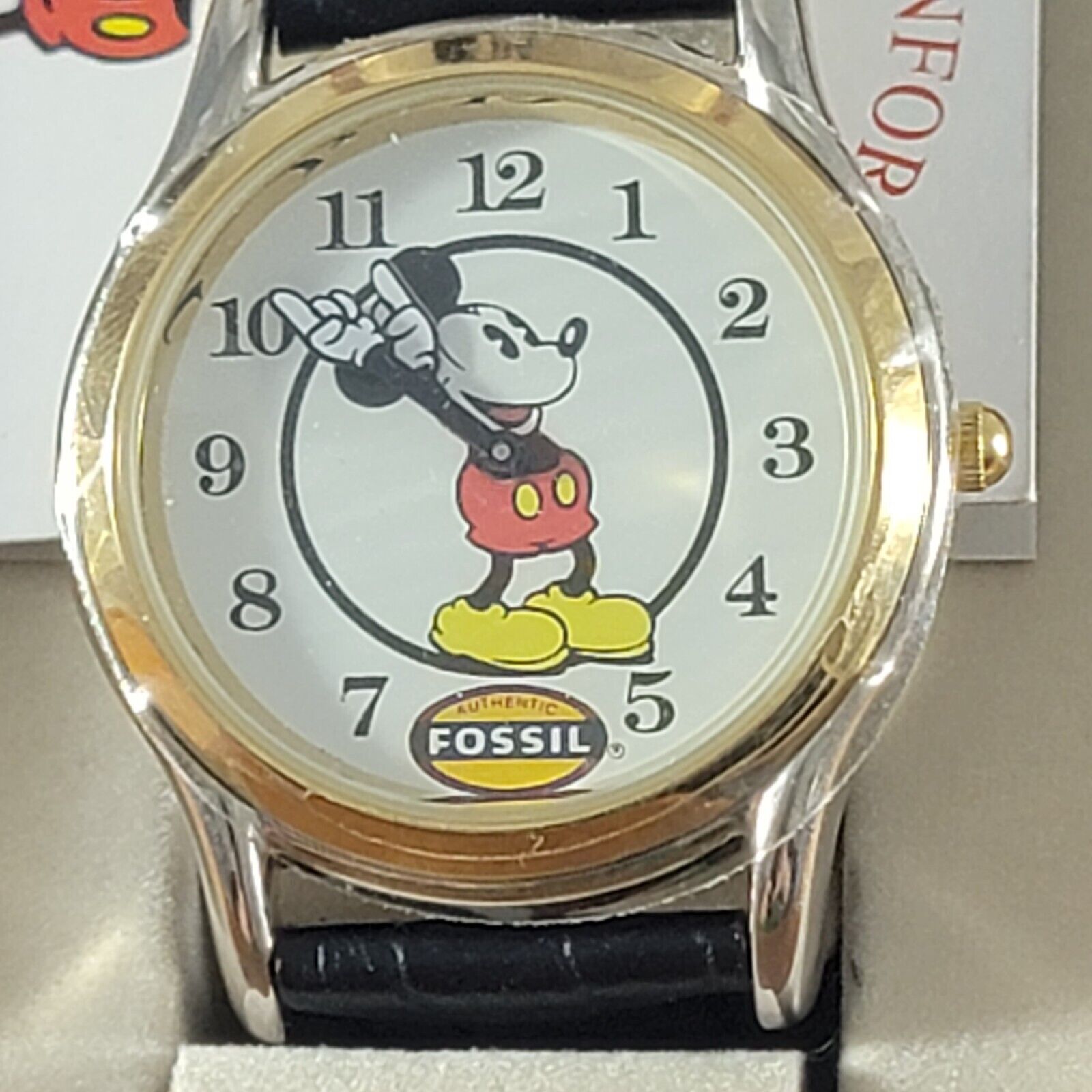 Mickey Mouse Fossil Disney Wrist Watch #135/2000 42nd st Times Sq Disney Store