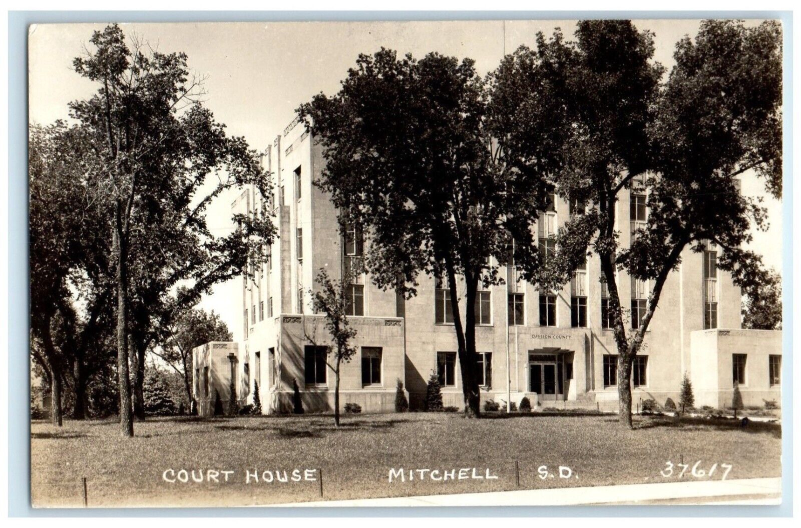 1946 Court House Building Mitchell South Dakota SD RPPC Photo Vintage Postcard