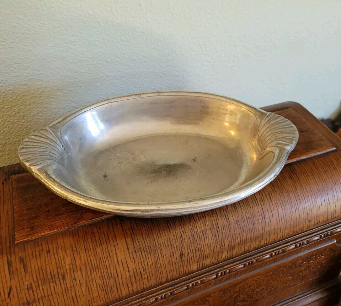 VTG The Wilton Co. Pewter  Oval Scalloped Dish Heavy\