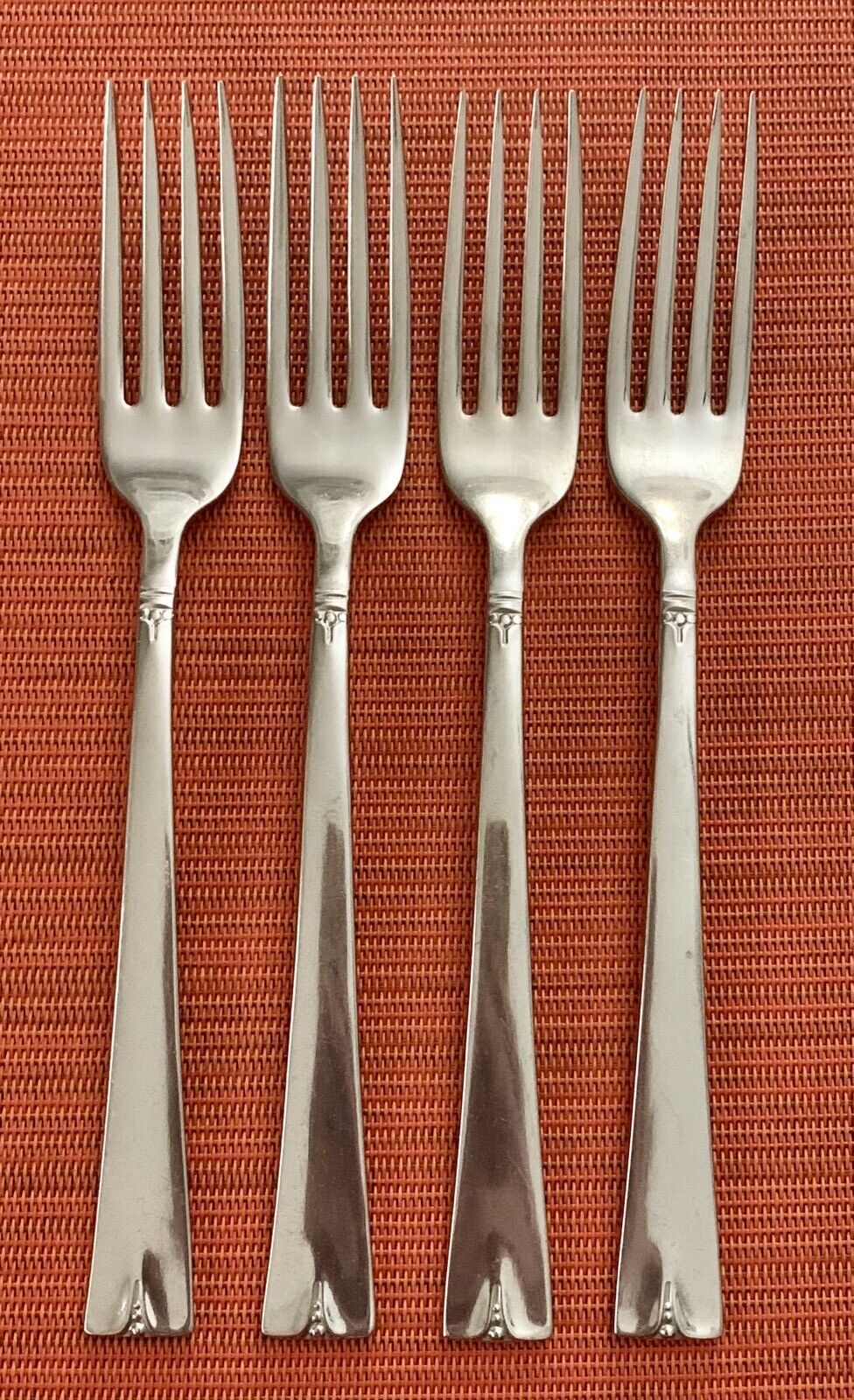 VTG International Silver Co. GRYPSHOLM Stainless Dinner Fork 7-3/8” Set of 4 USA